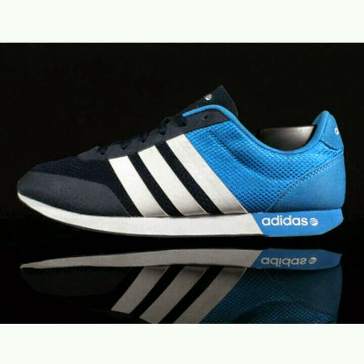 Adidas Neo 2015 V Racer Adidas Neo 2015 V Racer
